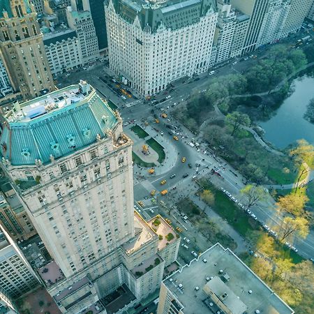 The Pierre, A Taj Hotel, New York Eksteriør bilde The Plaza Hotel, where the film was shot