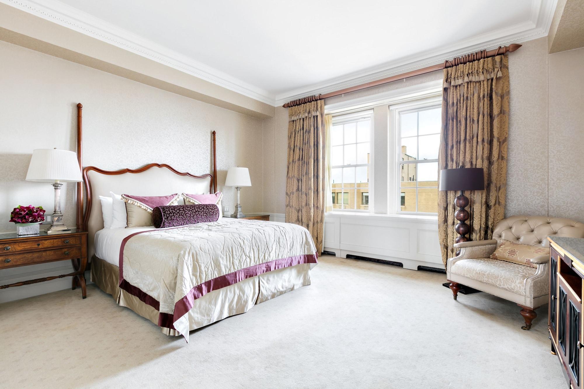The Pierre, A Taj Hotel, New York Eksteriør bilde A bedroom