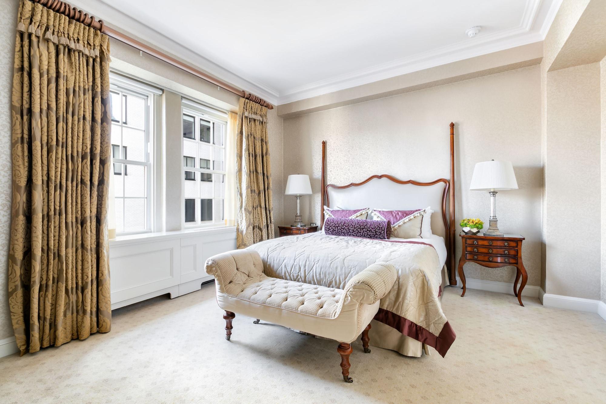 The Pierre, A Taj Hotel, New York Eksteriør bilde A bedroom