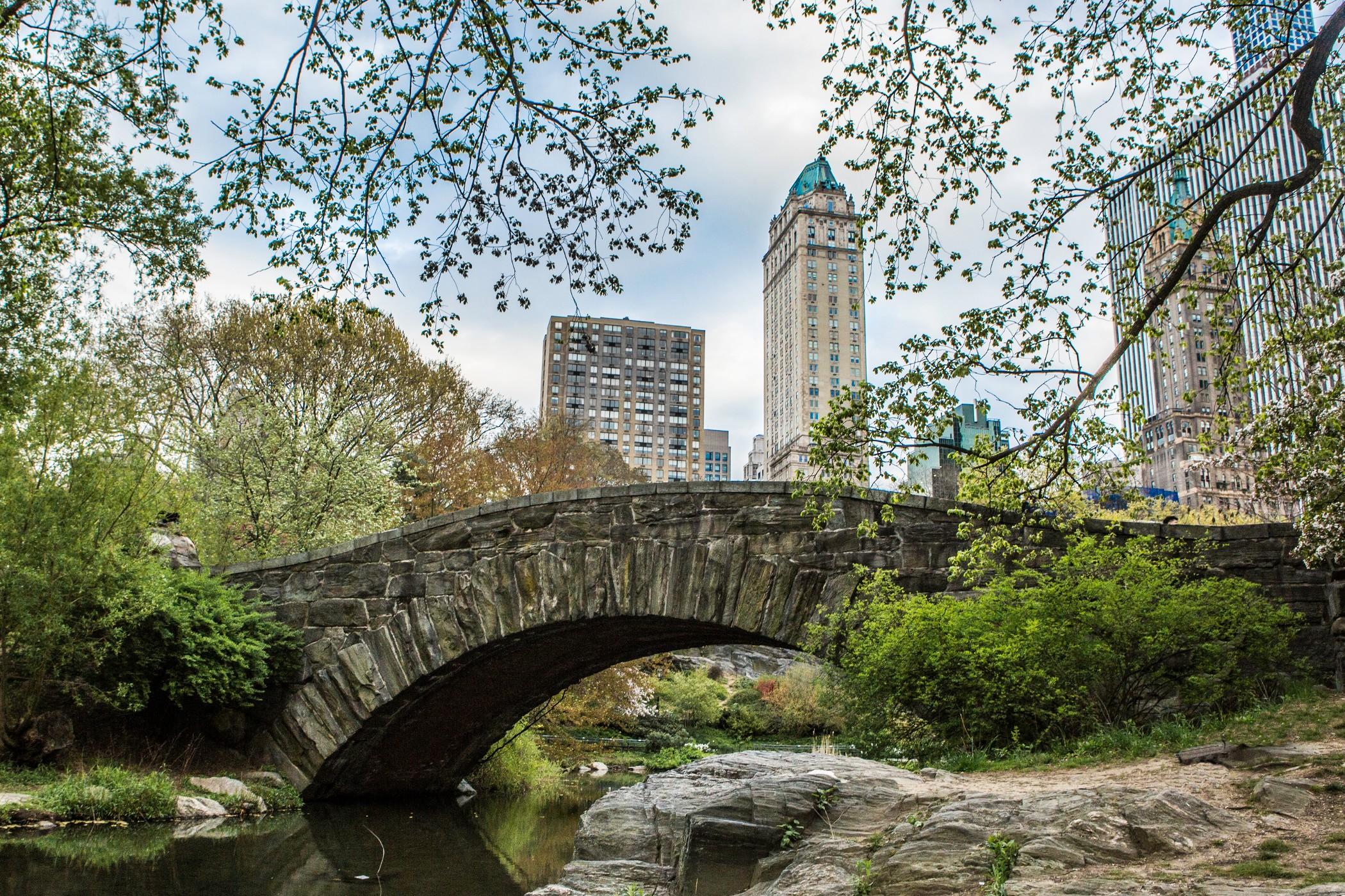 The Pierre, A Taj Hotel, New York Eksteriør bilde The bridge in 2019