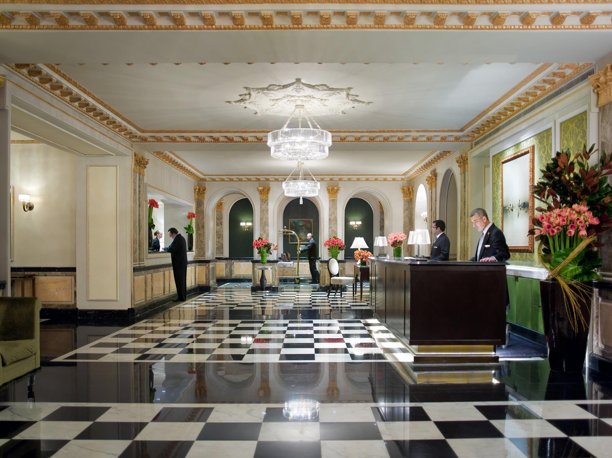 The Pierre, A Taj Hotel, New York Eksteriør bilde The lobby of the Waldorf Astoria New York