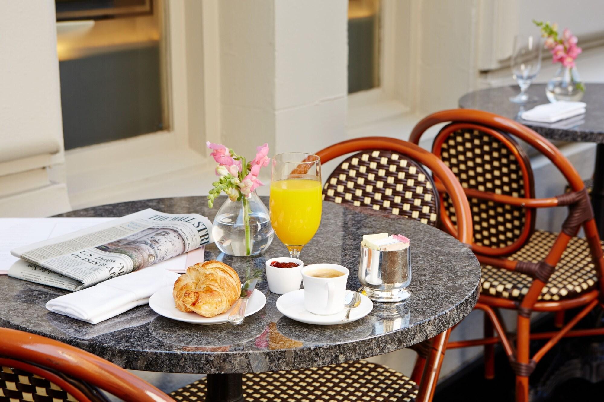 The Pierre, A Taj Hotel, New York Eksteriør bilde A typical breakfast