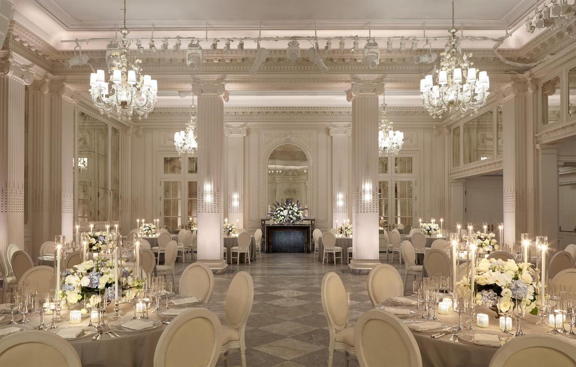 The Pierre, A Taj Hotel, New York Eksteriør bilde The Long Room