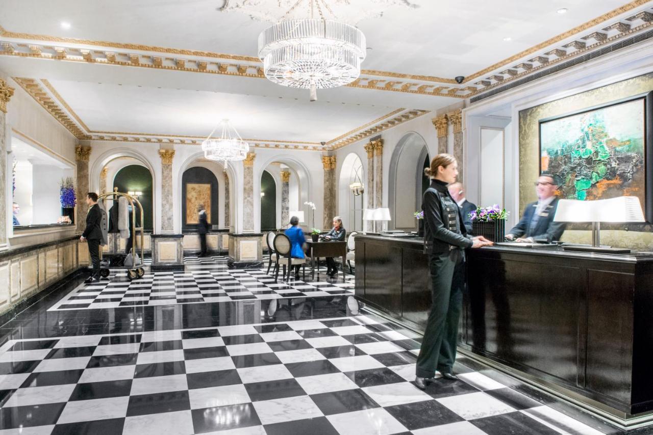 The Pierre, A Taj Hotel, New York Eksteriør bilde The lobby of the hotel